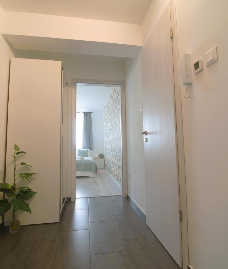 Tisza River Apartman セゲド エクステリア 写真