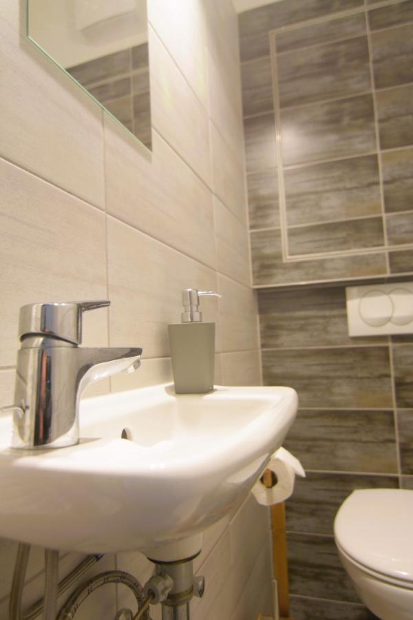 Tisza River Apartman セゲド エクステリア 写真