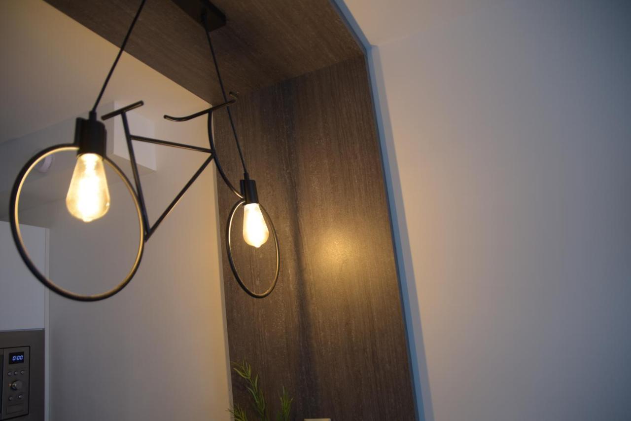 Tisza River Apartman セゲド エクステリア 写真